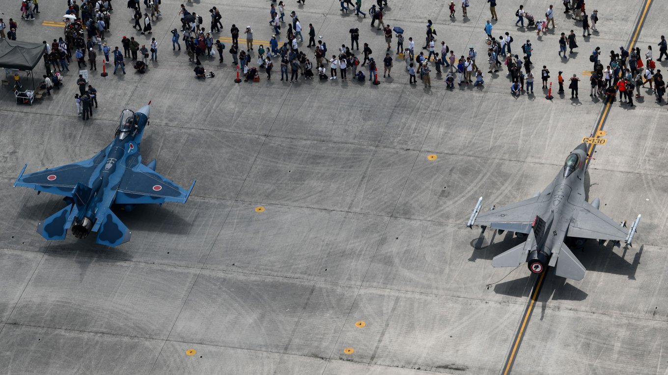 "Mitsubishi F-2" niyə "F-16"dan üstündür?