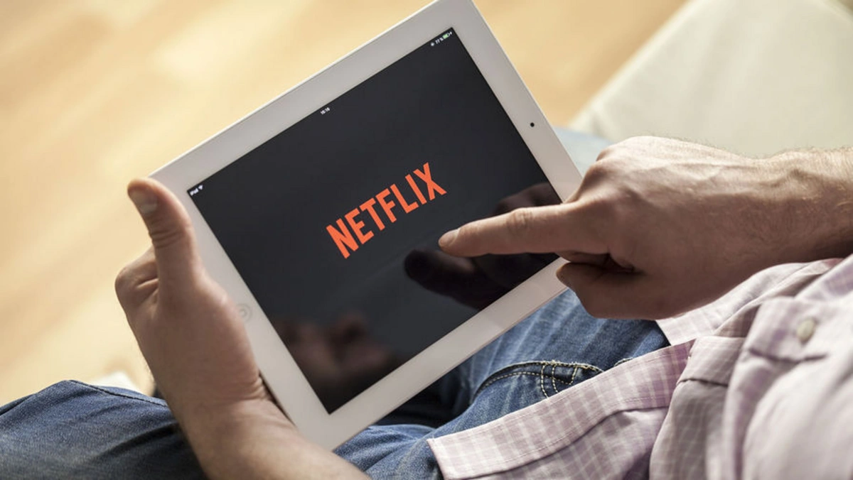 "Netflix" astronavtların kosmosa çıxışlarını yayımlayacaq
