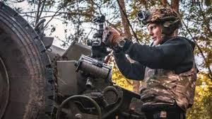 Трое погибших и 35 раненых в результате удара украинского беспилотника по заводу в Ижевске — сообщил губернатор