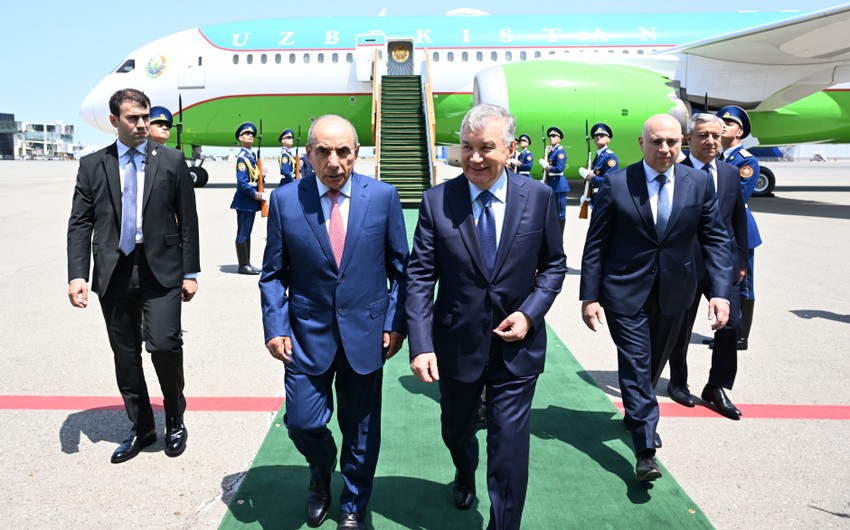 President of Uzbekistan arrives in Azerbaijan on state visit