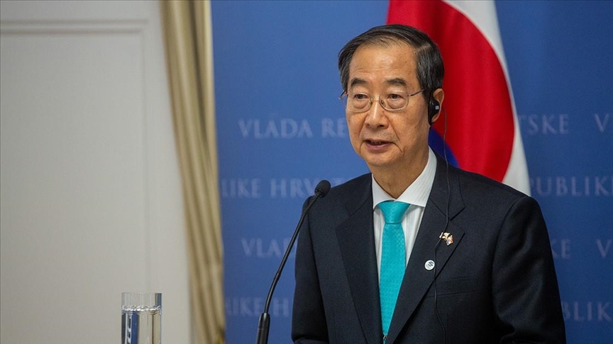 South Korean ex-premier, minister summoned over Yoon’s martial law probe