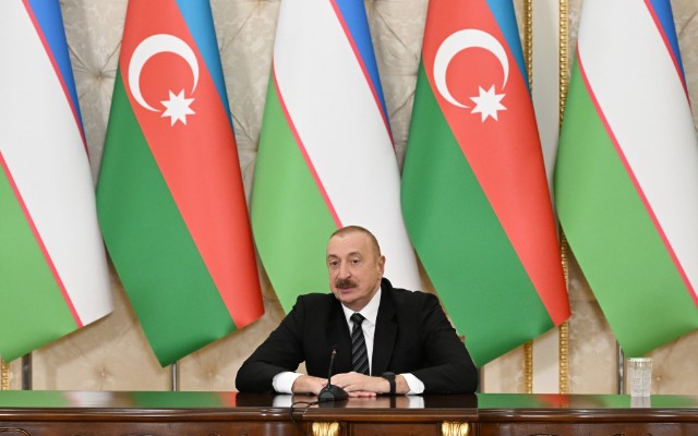 "Atam bu yeri qardaş ölkəyə verib"