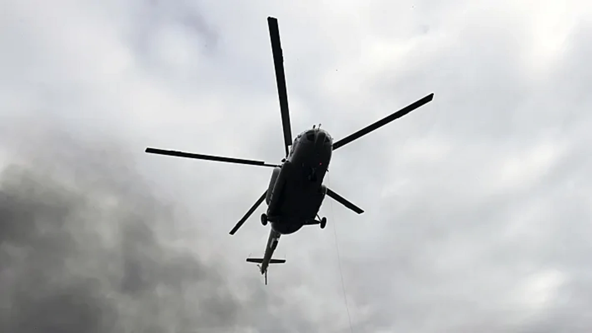 Somalinin paytaxtında hərbi helikopter qəzaya uğrayıb: