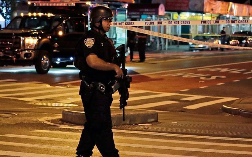 3 killed, 16 injured in mass shooting at Chicago nightclub