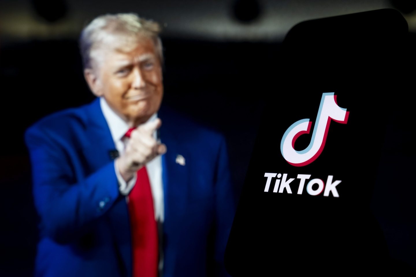 Трамп заявил, что сделка по покупке TikTok почти готова