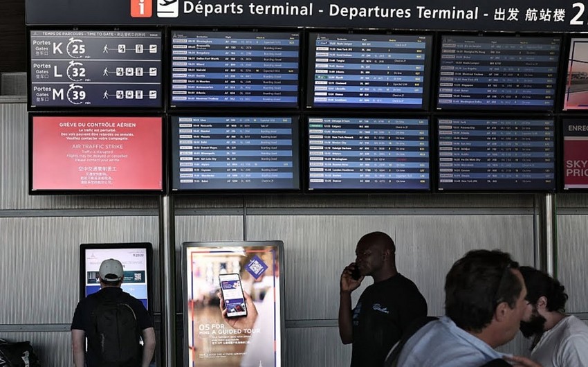 Fransada indi də aviadispetçerlər etiraz edir