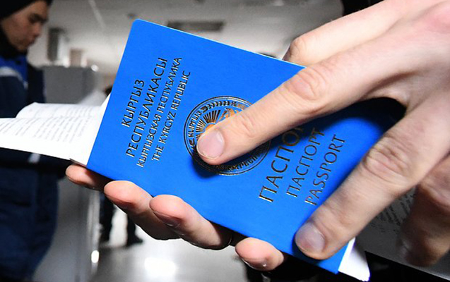 Qırğızıstan rusiyalılara pasport verilməsini dayandırdı