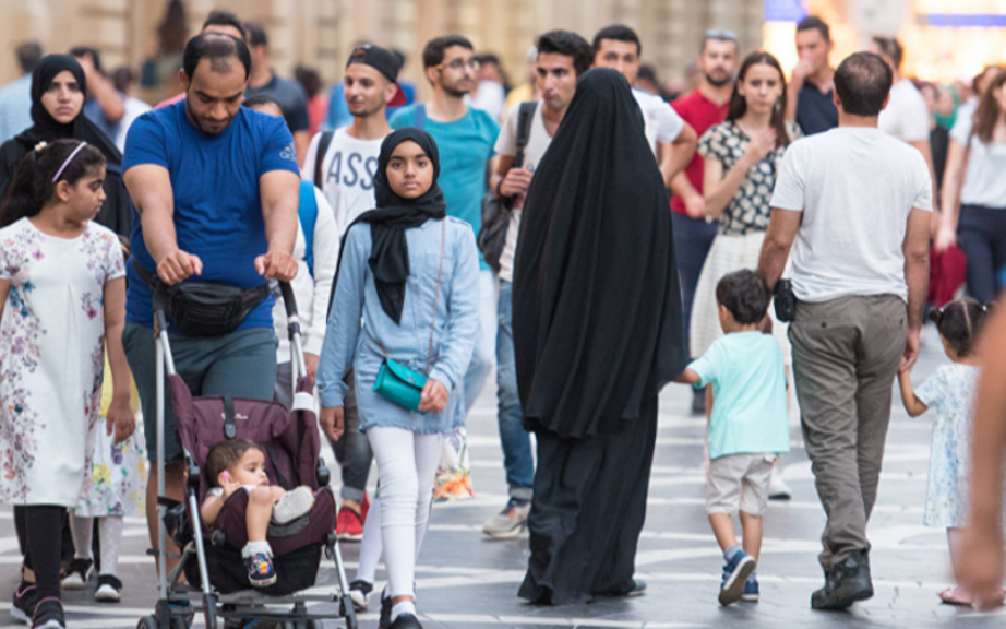 Official: Nearly 1M foreigners arrived in Azerbaijan in 5 months of 2025