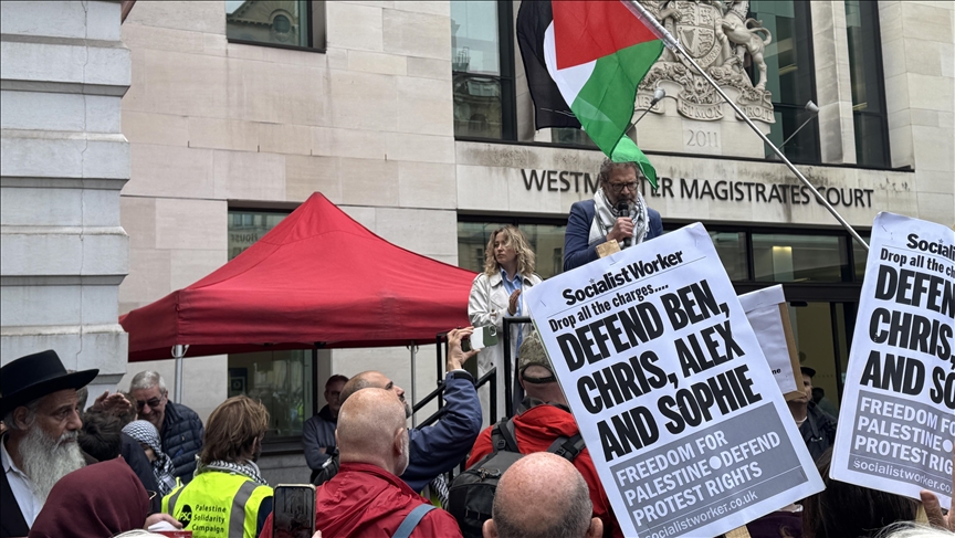 Protest Held in London Backing Pro-Palestine March Organizers Accused of Offences
