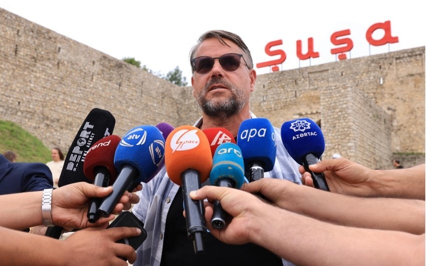 "Azərbaycan və Ermənistan liderlərinin görüşü regionda davamlı sülh üçün ümid verir"