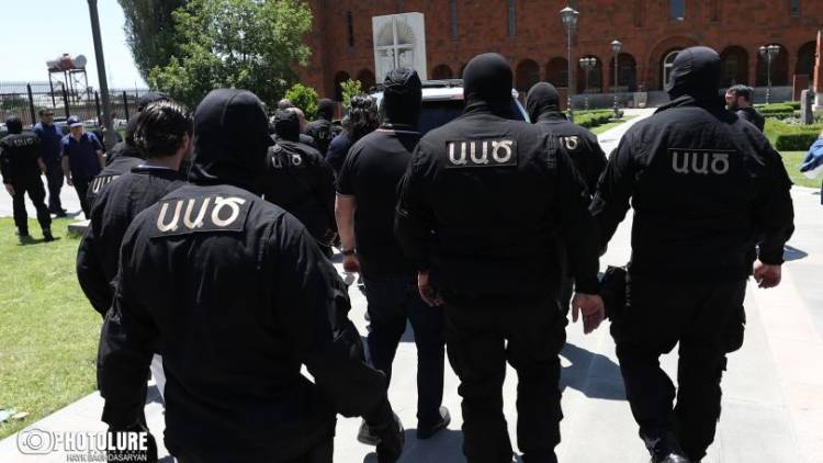 İrəvanda terror aksiyasına cəhd olub