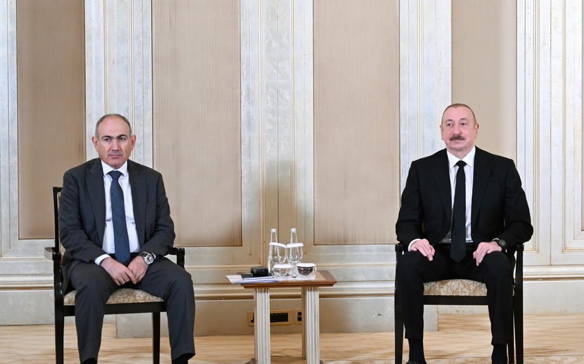 İlham Əliyevin Nikol Paşinyanla görüşündən hansı nəticələr əldə edildi?