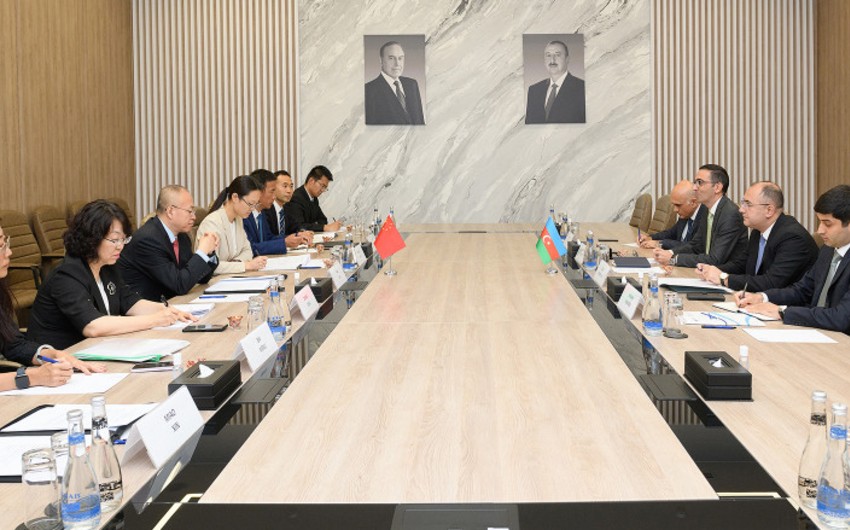 Azerbaijan, China sign document on cooperation in civil aviation