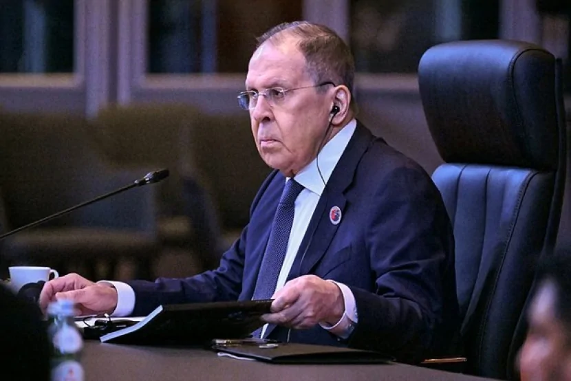 Lavrov Mertzə xəbərdarlıq etdi