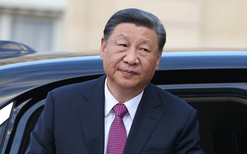 Xi Jinping meets with EU leaders in Beijing
