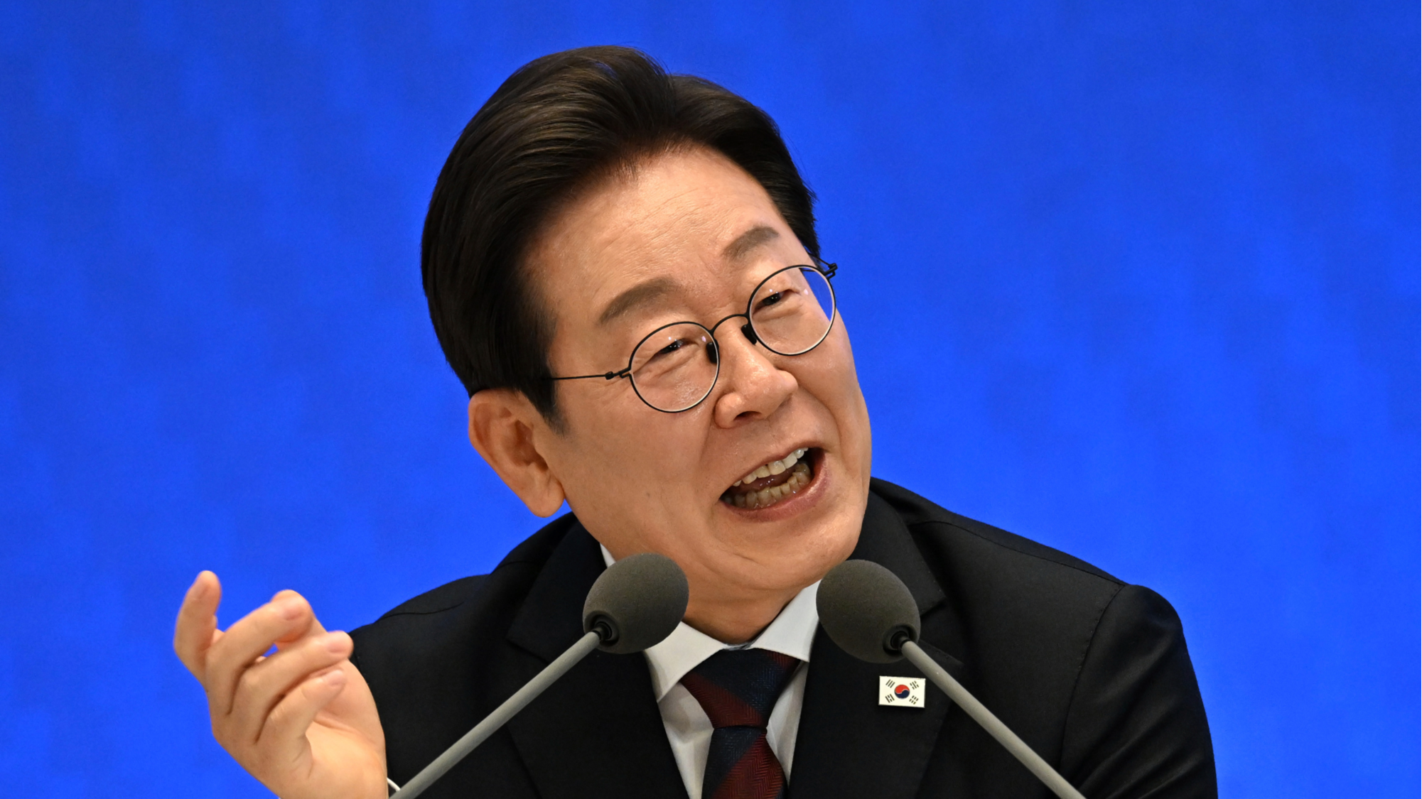 South Korean President Maintains 76.2% Approval Rating – Poll