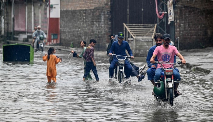 Pakistan monsoon crisis: 279 dead, 676 injured; Punjab worst affected