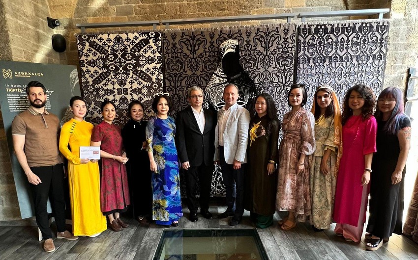 Azerbaijani carpets to be exhibited in Vietnam