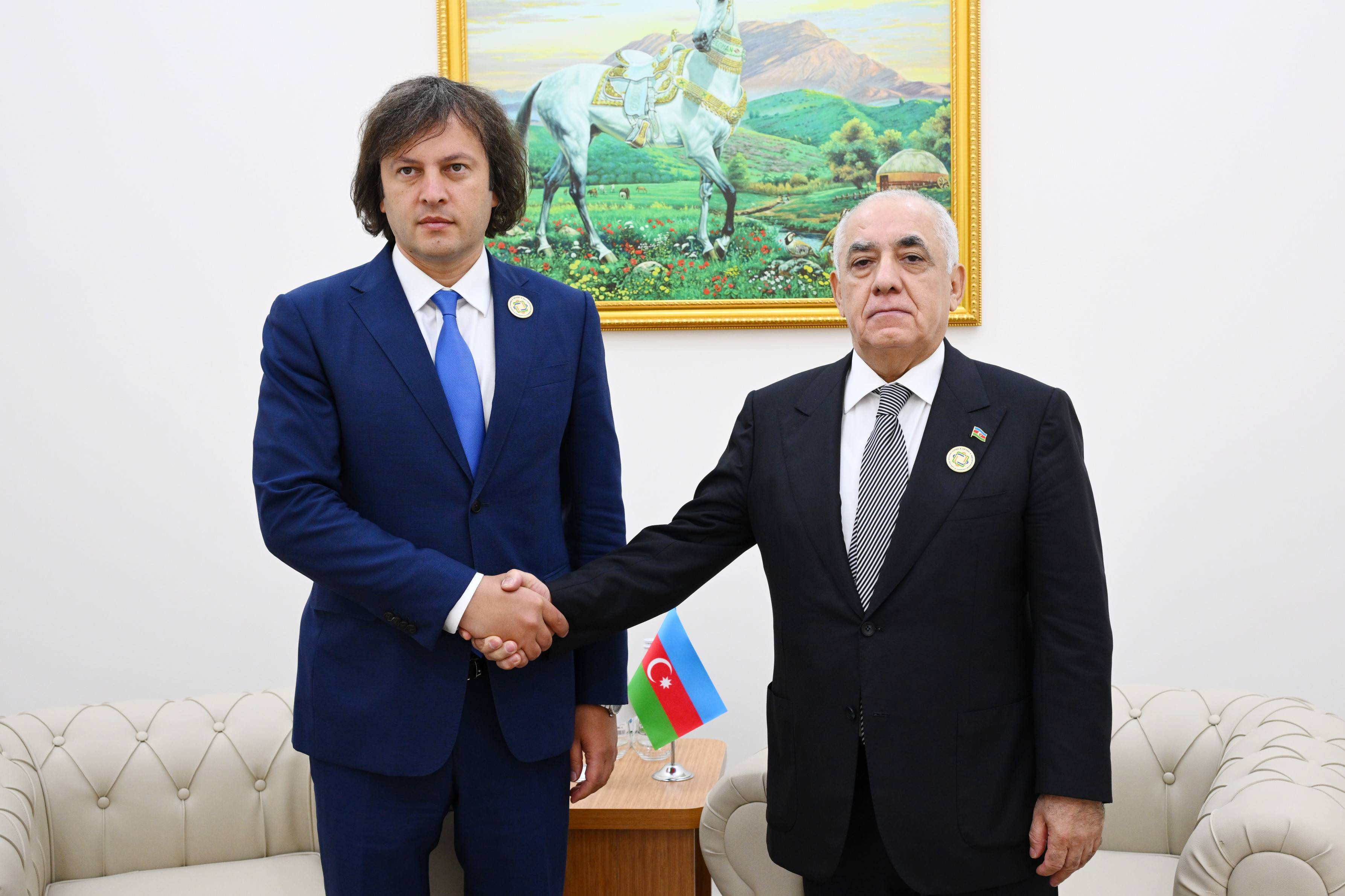 Azerbaijani and Georgian Prime Ministers meet to discuss cooperation