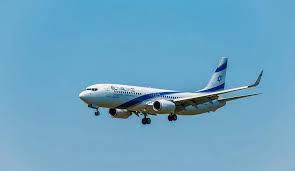Офисы El Al в Париже разгромлены: авиакомпания эвакуировала персонал
