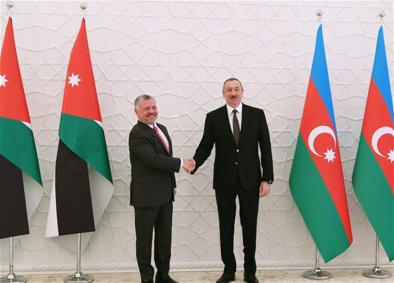 Король Иордании позвонил Ильхаму Алиеву