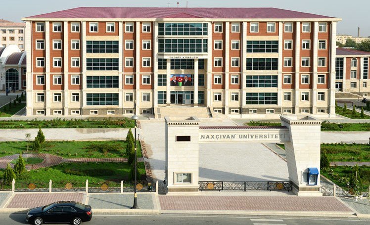 “Naxçıvan” Universitetinin bağlanması ilə bağlı yayılan xəbərlər DEZİNFORMASİYADIR – RƏSMİ