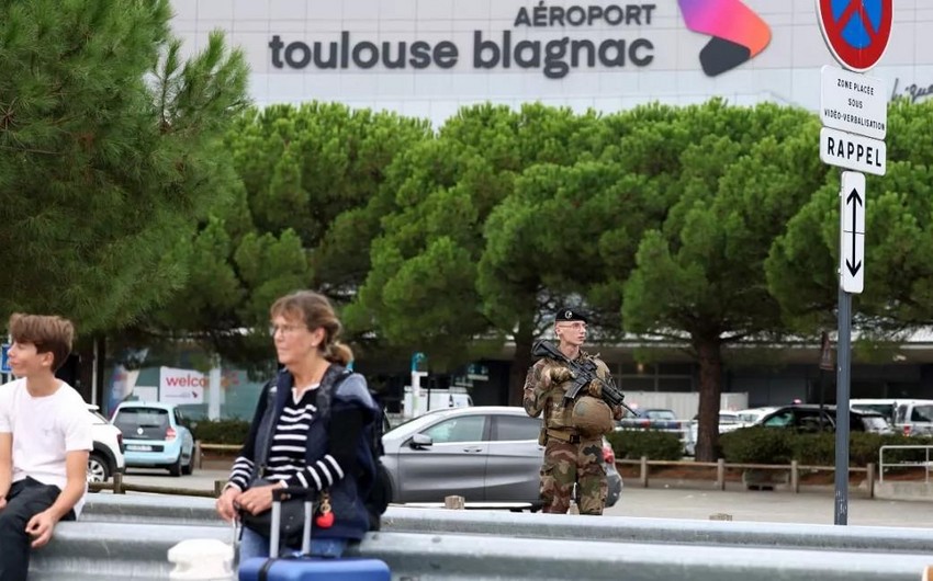 Fransada 14 hava limanı və Versal sarayı bomba hədələri ilə bağlı yoxlanılıb