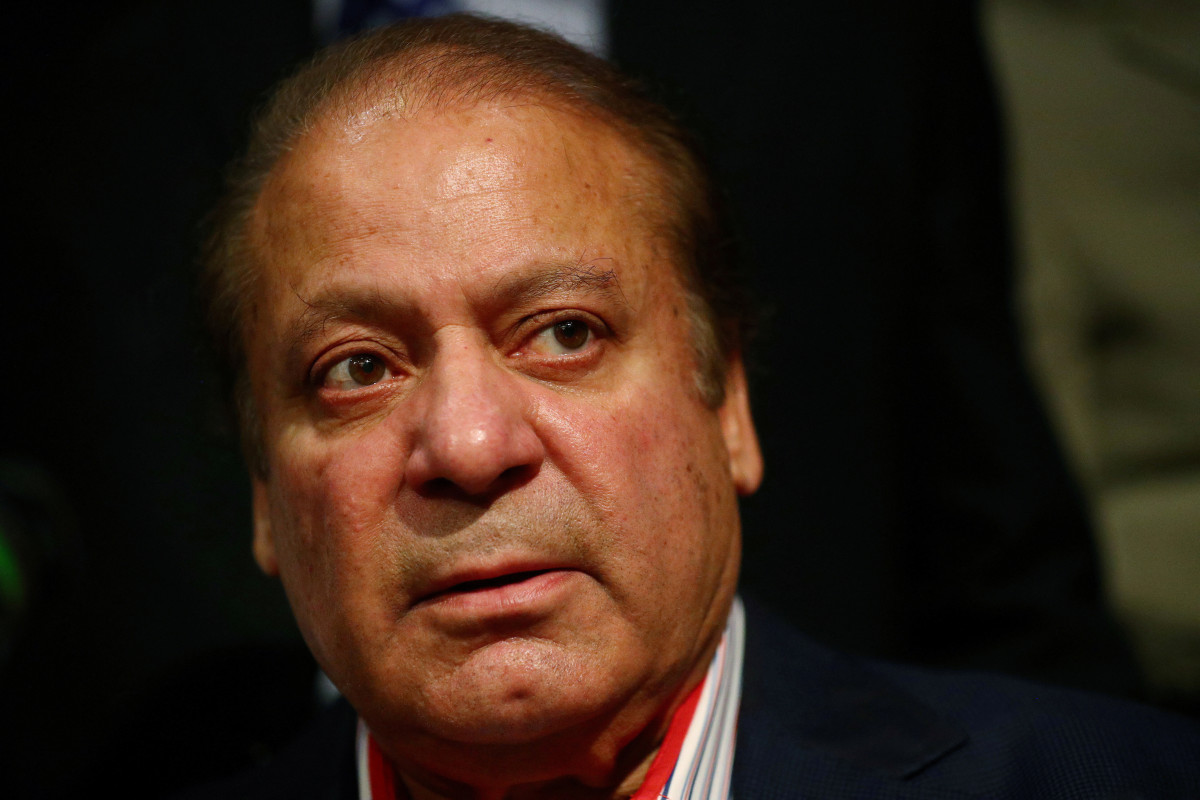 Pakistan's former Prime Minister Nawaz Sharif expected home from exile