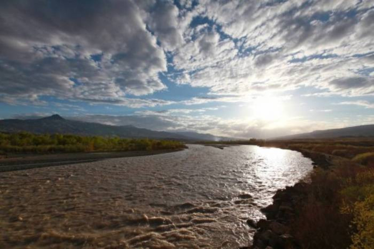Iran, Armenia to construct one more bridge over Araz river