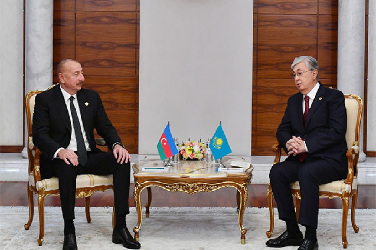 President of Azerbaijan extends Republic Day greetings to Kazakh counterpart